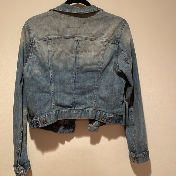 H&M jean jacket in size 42 - Picture 3 of 4